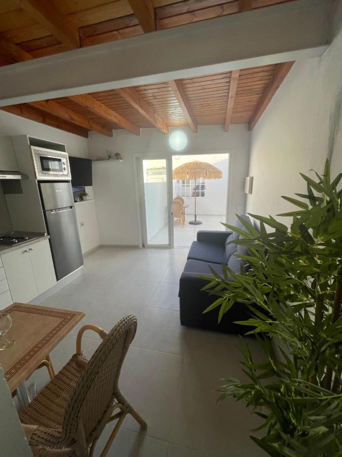 Apartamentos Elena Lajares Extérieur photo
